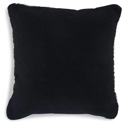 Bealer Pillow (Set of 4)