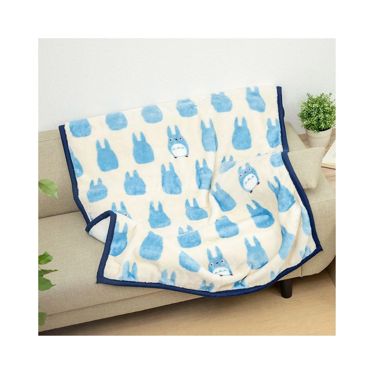 Ghibli My Neighbor Totoro Half Blanket