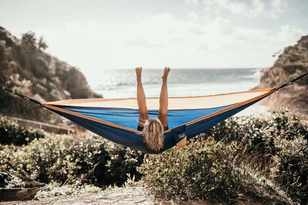 NAKIE RIVER BLUE - RECYCLED HAMMOCK WITH STRAPS