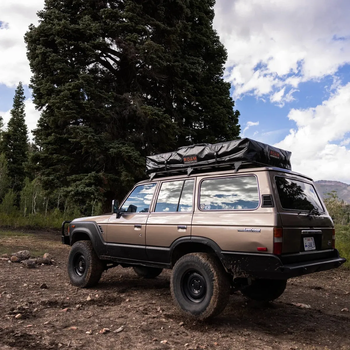 ROAM Adventure Co. The Vagabond XL Rooftop Tent | Universal