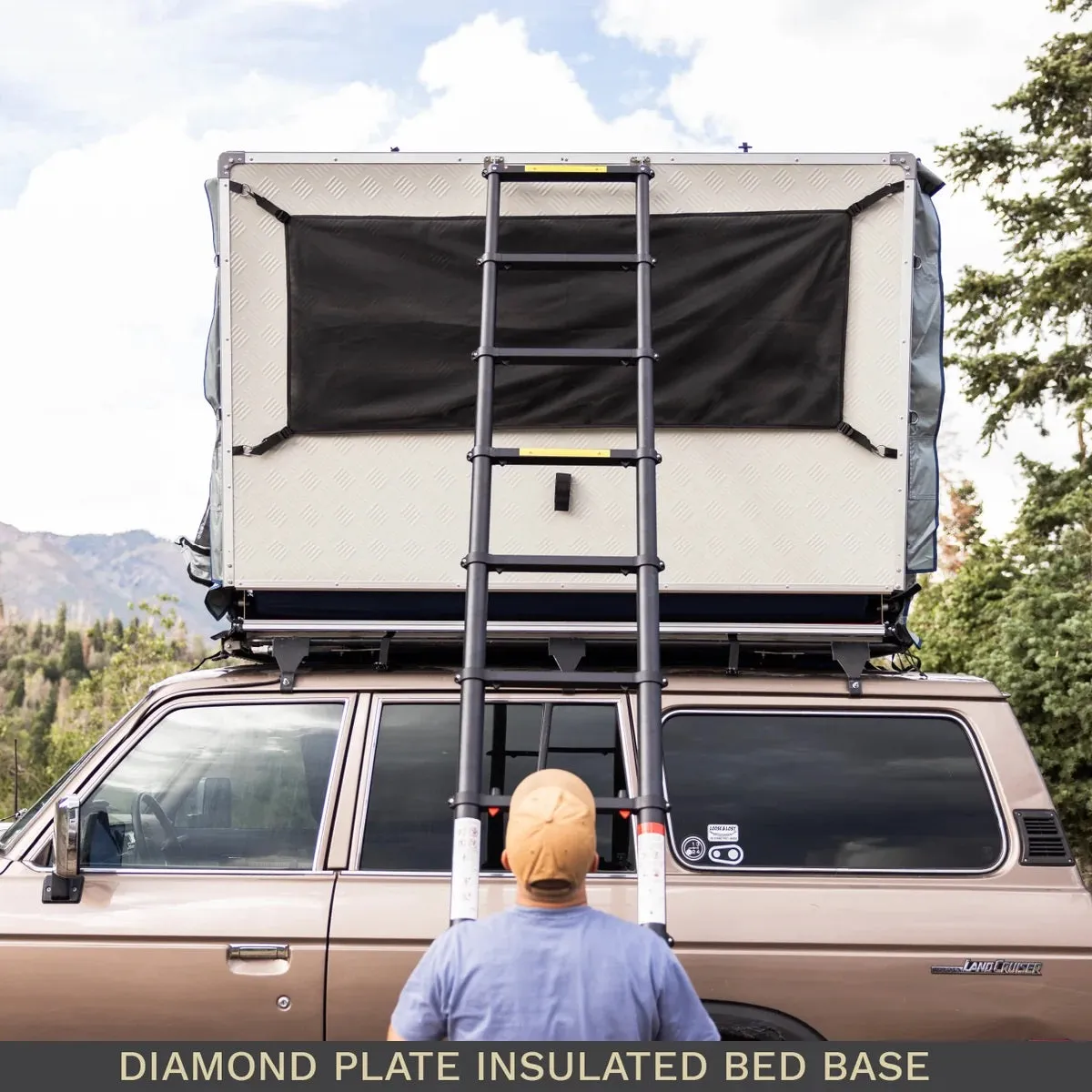 ROAM Adventure Co. The Vagabond XL Rooftop Tent | Universal